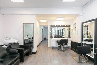 86 Mitcham Rd, London to rent Interior Photo- Image 2 of 15