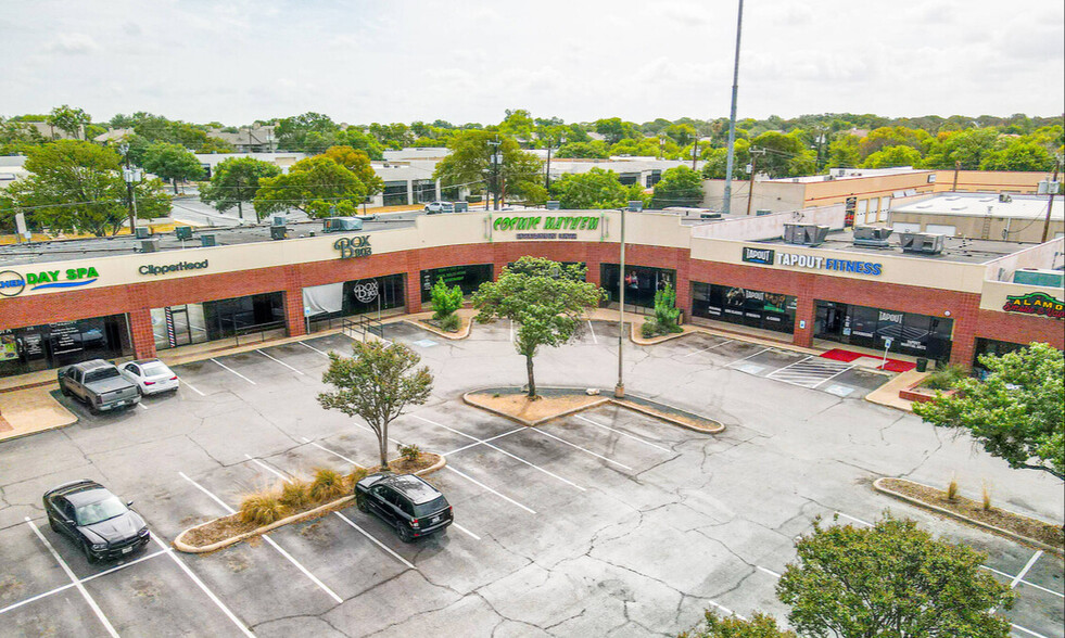 903 E Bitters Rd, San Antonio, TX for rent - Building Photo - Image 1 of 7