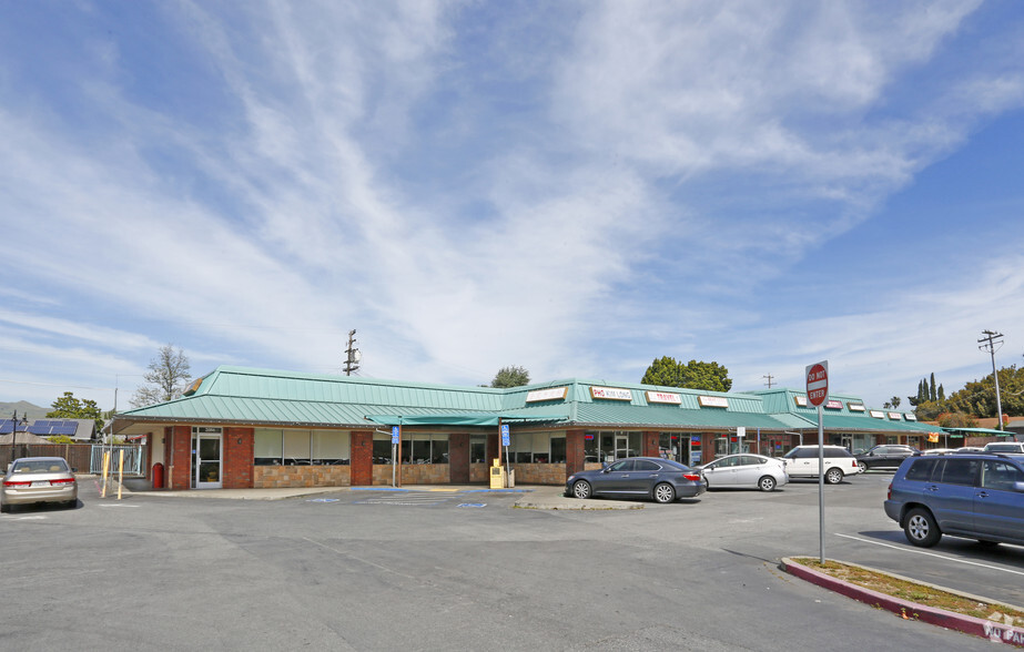 2056-2086 N Capitol Ave, San Jose, CA for rent - Building Photo - Image 2 of 7