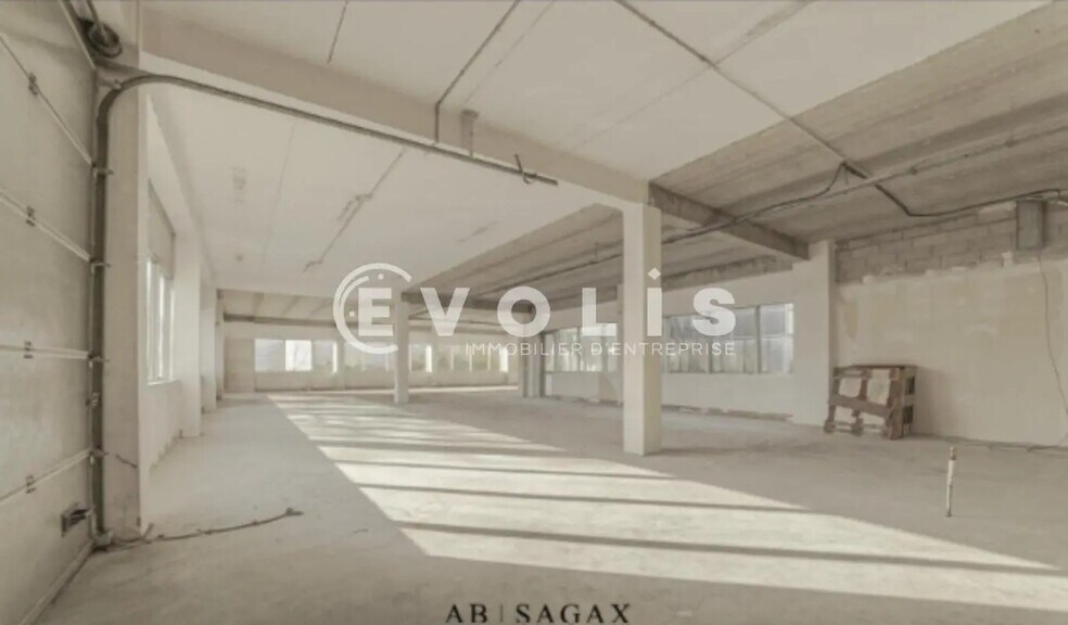 Office in Les Ulis to rent - Interior Photo - Image 3 of 5