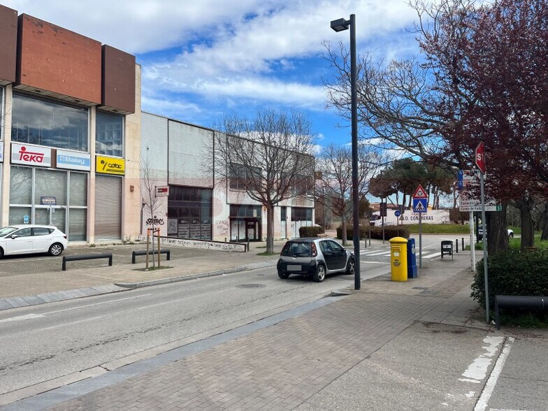 Industrial in Figueres, Gerona for sale - Building Photo - Image 2 of 11