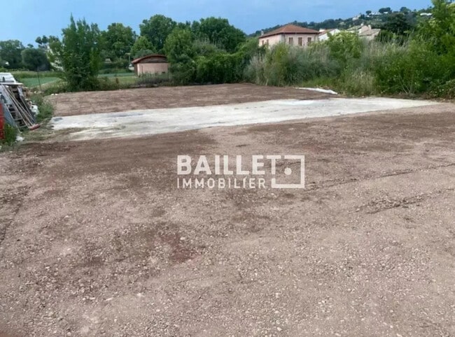 Location Terrain 350 m²