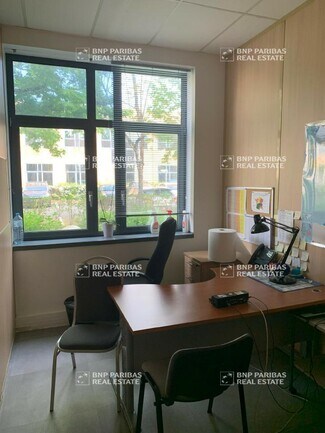 More details for 43 Avenue Des 3 Peuples, Montigny-le-Bretonneux - Office to Rent