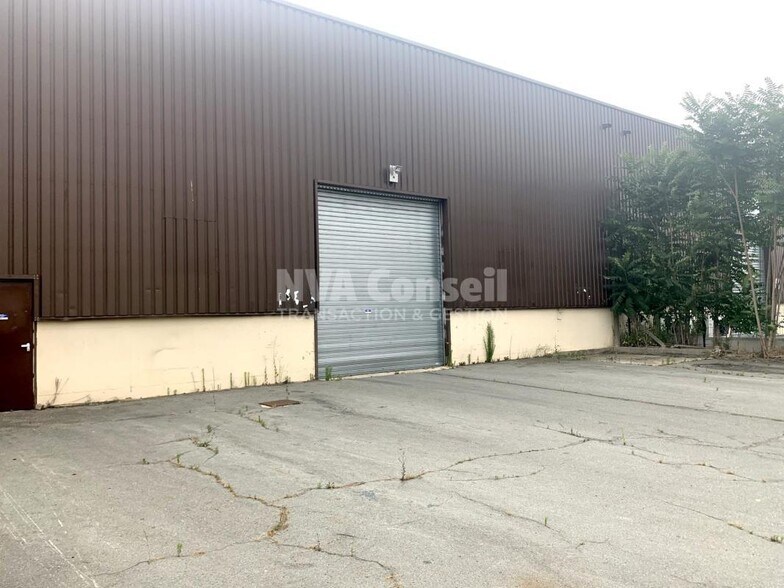Industrial in SAINT-OUEN-L'AUMONE to rent - Building Photo - Image 3 of 6