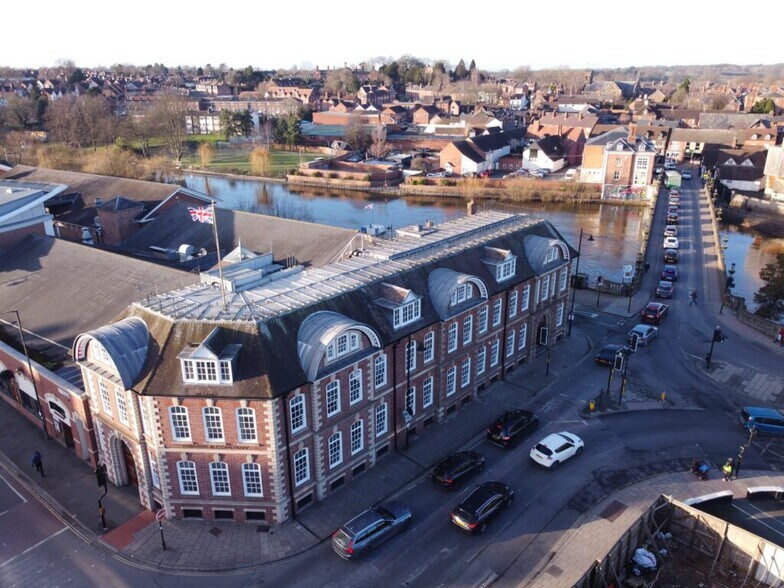 Welsh Bridge, Shrewsbury to rent - Building Photo - Image 3 of 7