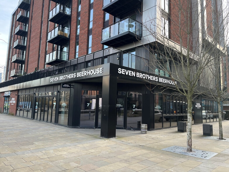 Lockside Ln, Salford to rent - Building Photo - Image 1 of 3