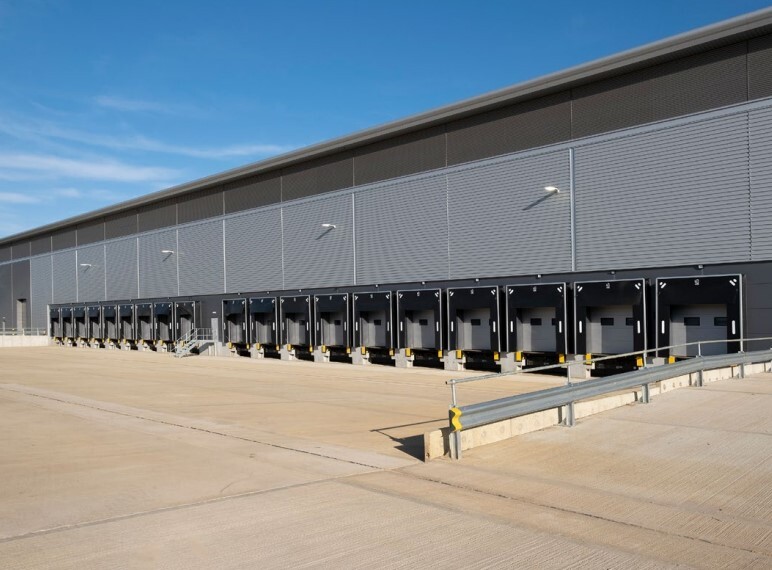 3 Princewood Rd, Corby to rent Primary Photo- Image 1 of 5