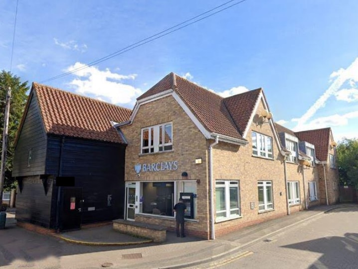 15 Woollards Ln, Great Shelford for sale - Primary Photo - Image 1 of 1