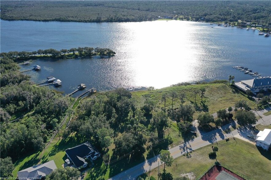 1040 Lake June Rd, Lake Placid, FL for sale - Building Photo - Image 2 of 9