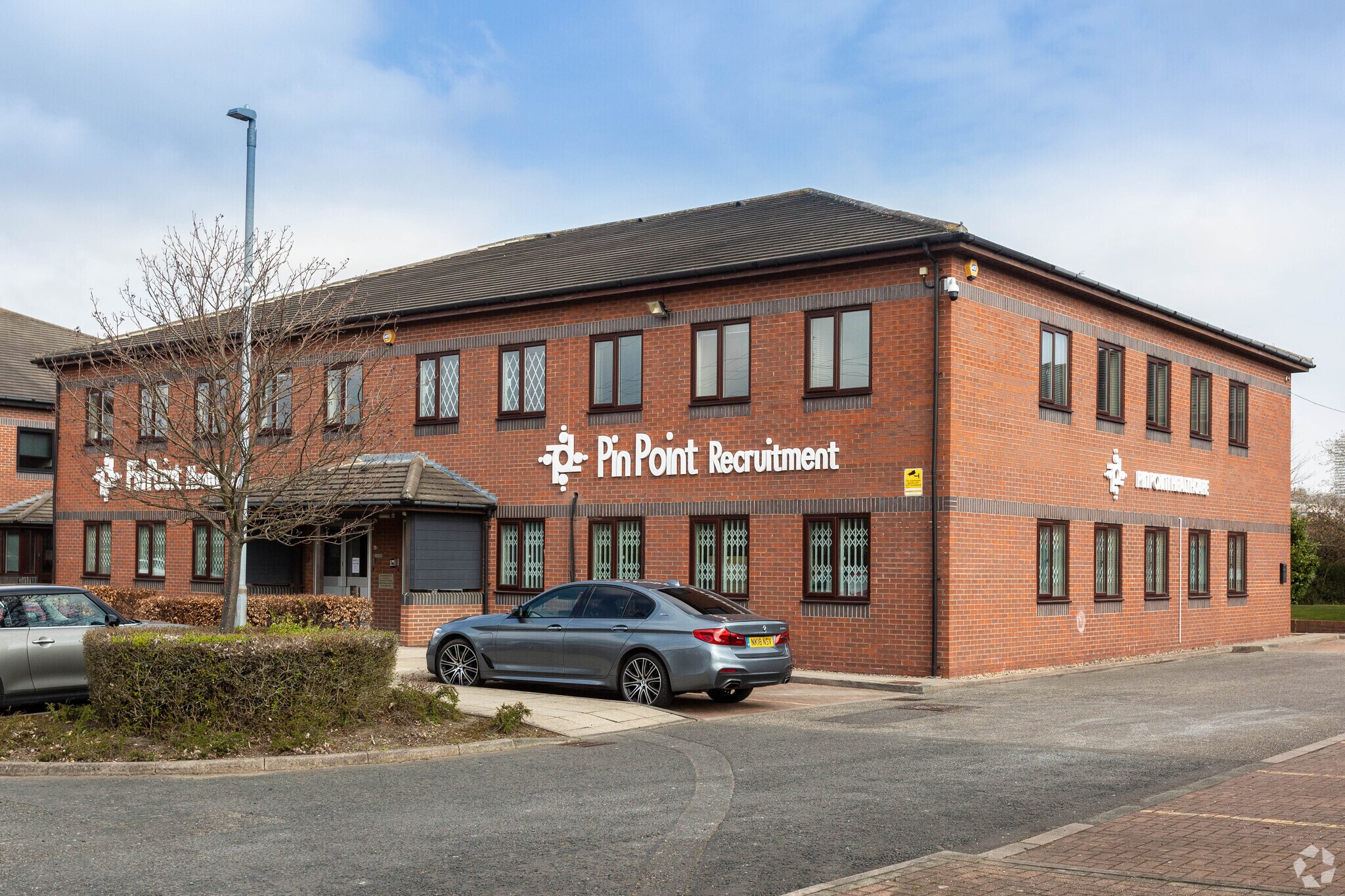 Waterside Dr, Gateshead for sale Primary Photo- Image 1 of 1