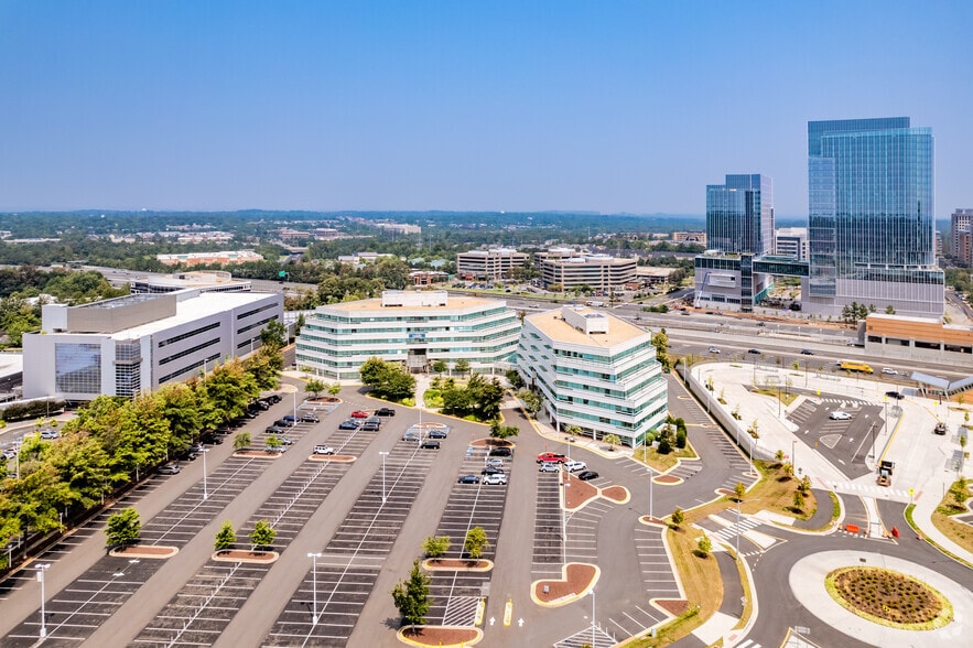 2000 Edmund Halley Dr, Reston, VA to rent - Aerial - Image 3 of 5