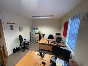 5-6 Silver Rd, Norwich to rent Interior Photo- Image 2 of 4