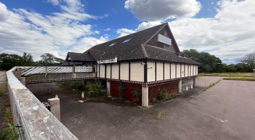 Girtford Bridge, Sandy for sale - Building Photo - Image 2 of 5