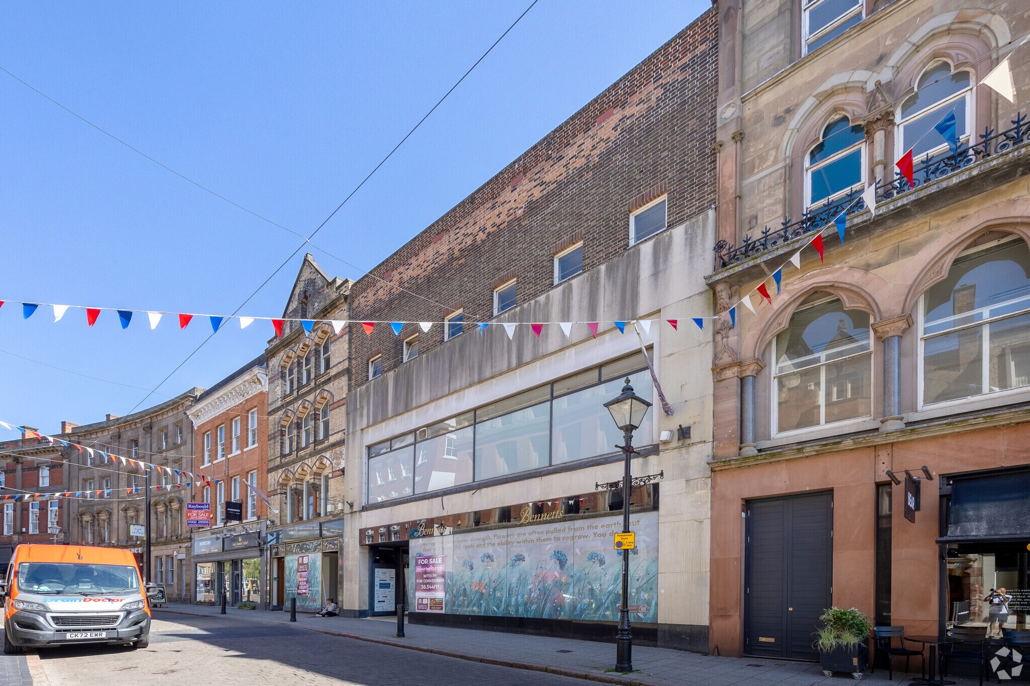 8-9 Iron Gate, Derby to rent Building Photo- Image 1 of 2