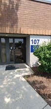 1535 Lake Cook Rd, Northbrook, IL for rent Building Photo- Image 1 of 11