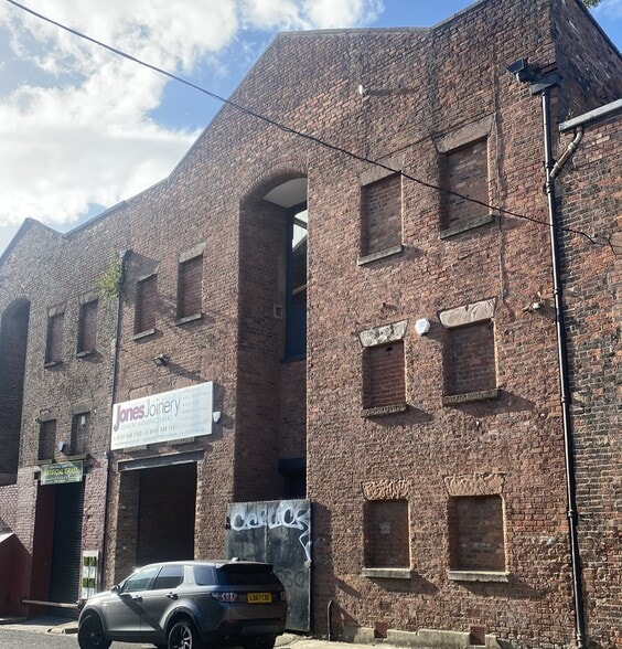 4 Stone St, Liverpool to rent - Building Photo - Image 2 of 4