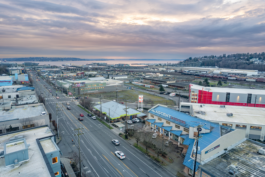 2201 15th Ave W, Seattle, WA for rent - Aerial - Image 1 of 5