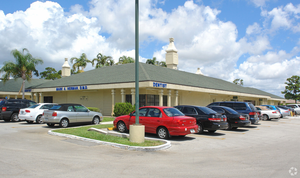 5329 W Atlantic Ave, Delray Beach, FL for sale - Primary Photo - Image 1 of 1