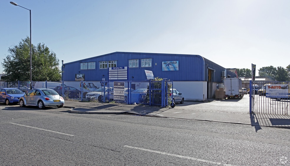 108 Nathan Way, London to rent - Building Photo - Image 2 of 3