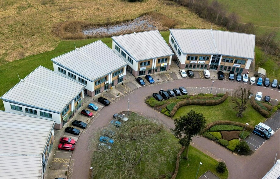 Topaz W, Bromsgrove to rent - Building Photo - Image 2 of 11