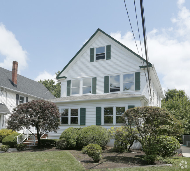 523 Westfield Ave, Westfield, NJ for sale - Primary Photo - Image 1 of 1