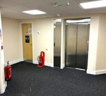 Interior Photo 18-20