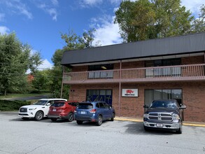 1 Kenilworth Knoll, Asheville, NC for rent Building Photo- Image 1 of 6