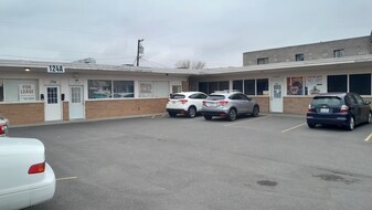 Kennewick Center - Commercial Property