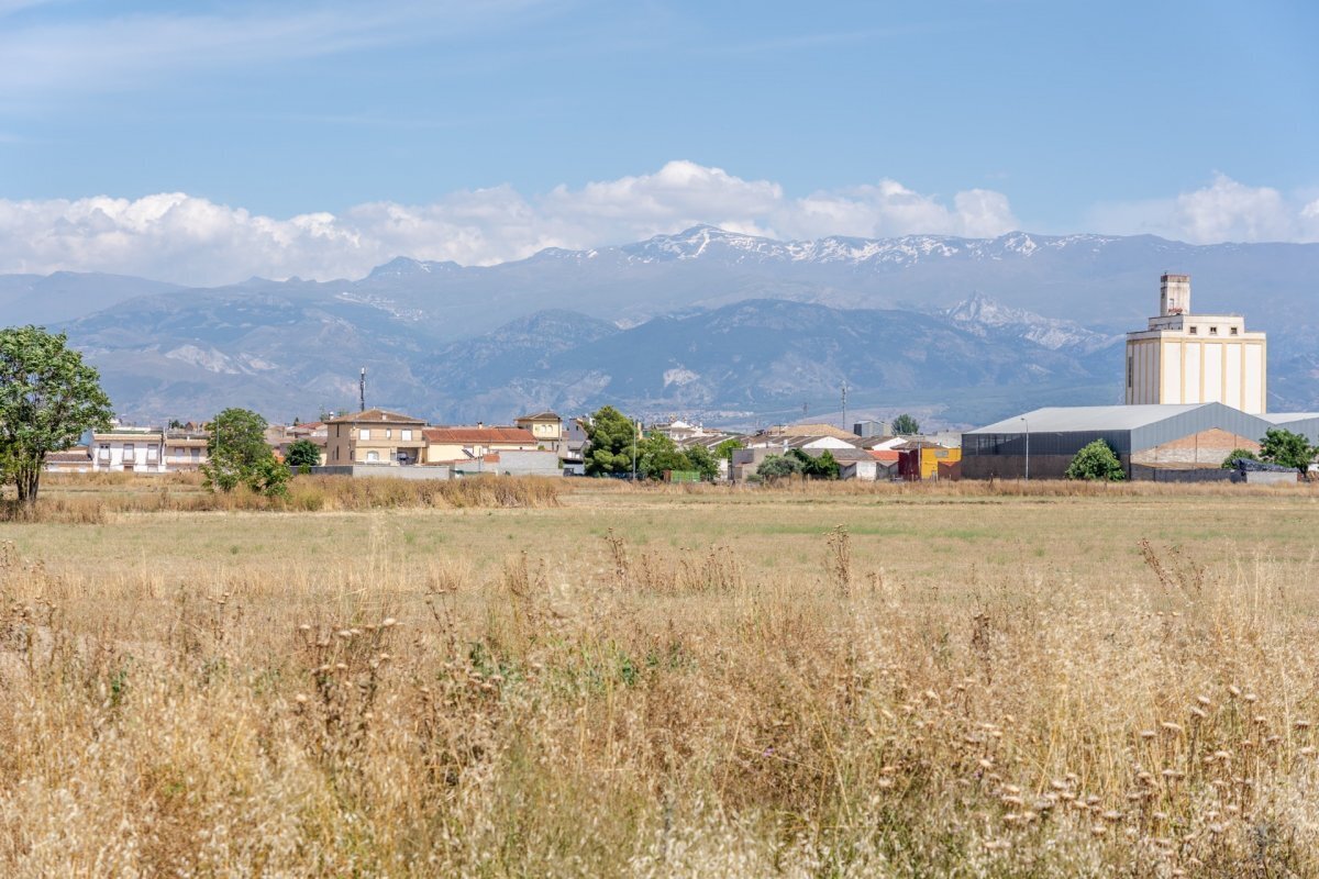 Land in Santa Fe, Granada for sale Building Photo- Image 1 of 27