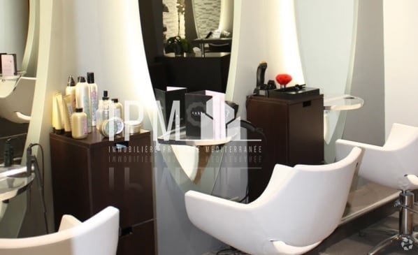Build-to-Rent in Marseille for sale - Interior Photo - Image 3 of 4