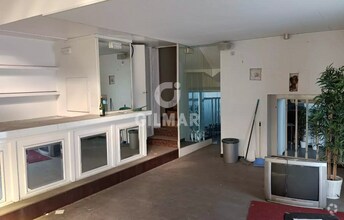 Retail in Madrid, Madrid to rent Interior Photo- Image 2 of 3