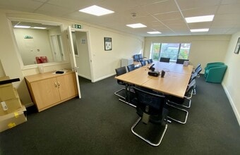 London Rd, Flamstead to rent Interior Photo- Image 2 of 2