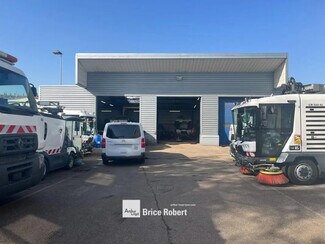 More details for Office, Light Industrial to Rent