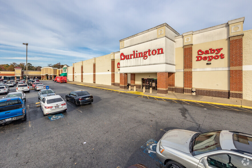 2911 Airport Thruway, Columbus, GA for sale - Building Photo - Image 1 of 1