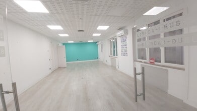 Office in Madrid, Madrid to rent Interior Photo- Image 2 of 8