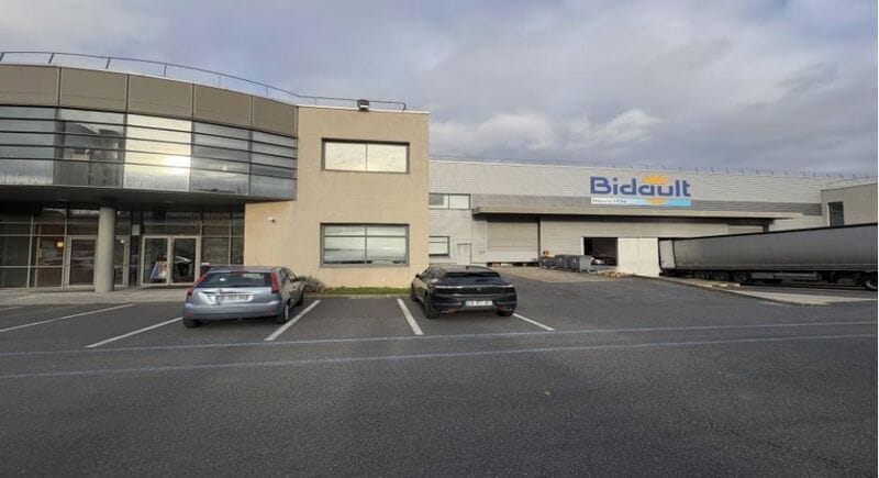 Light Industrial in Gennevilliers to rent - Building Photo - Image 2 of 16