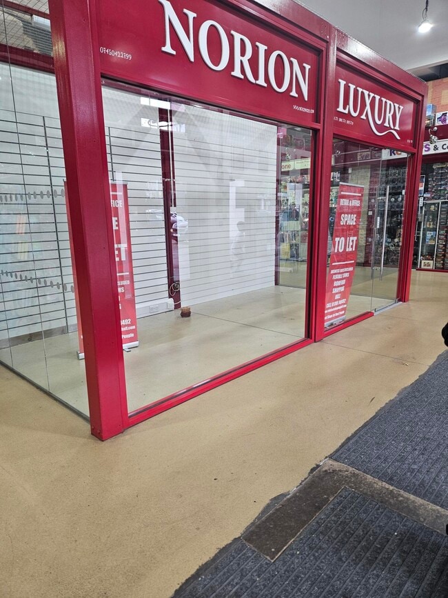 More details for 43 Market Pl, Romford - Retail to Rent