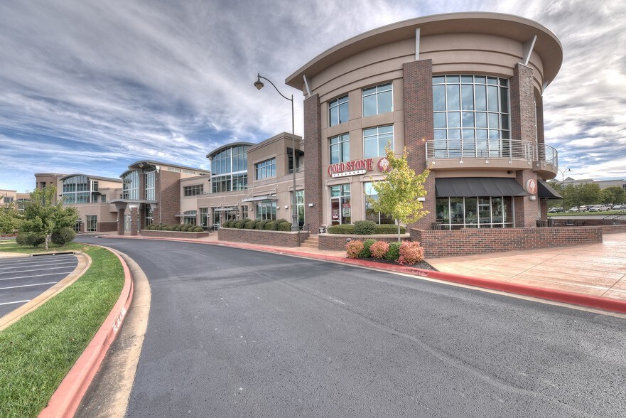 3301 Market St, Rogers, AR for sale - Building Photo - Image 1 of 1