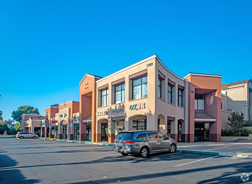 1633-1715 Lundy Ave, San Jose, CA for rent - Building Photo - Image 3 of 8