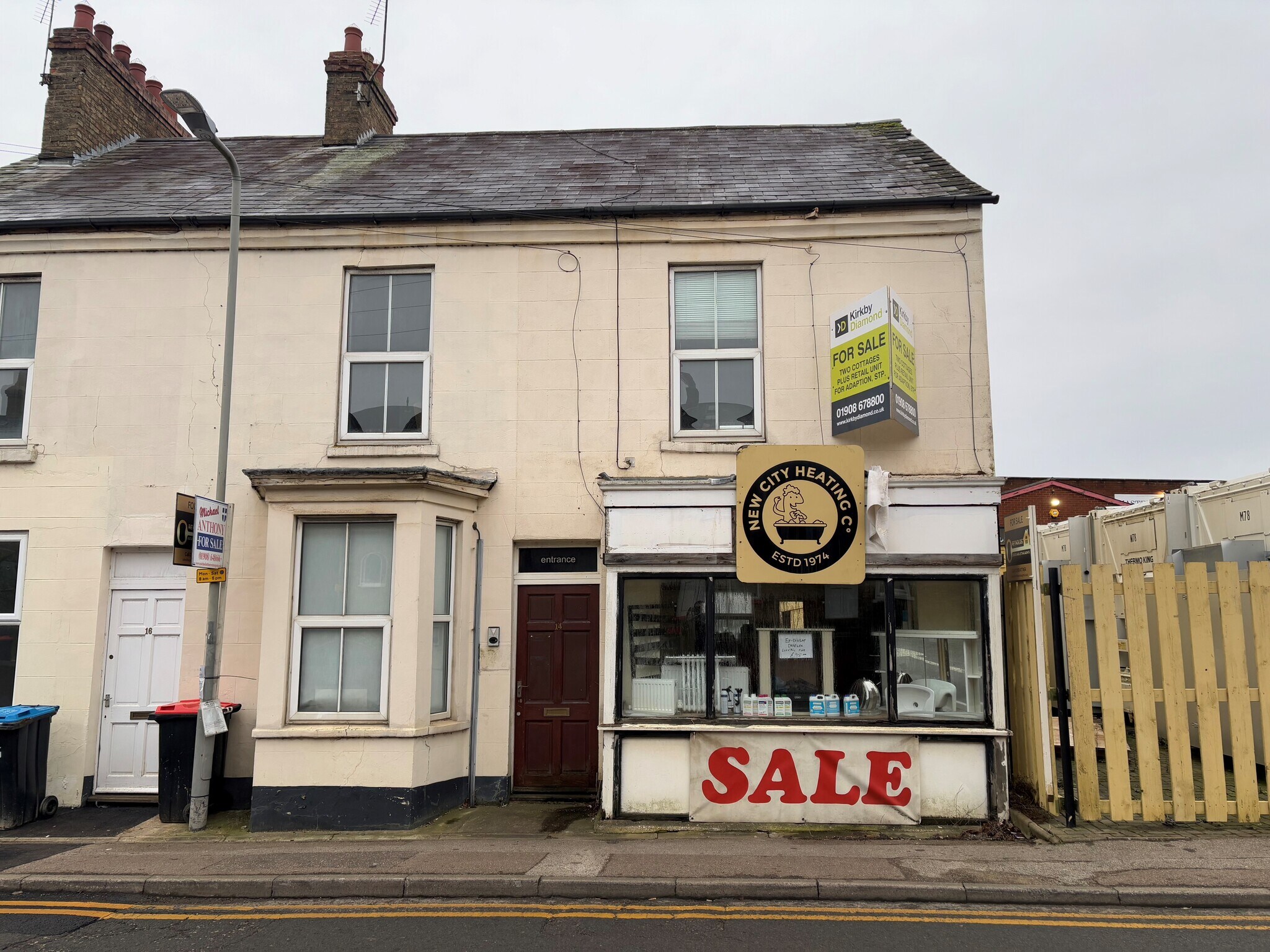 14 Simpson Rd, Milton Keynes for sale Building Photo- Image 1 of 9