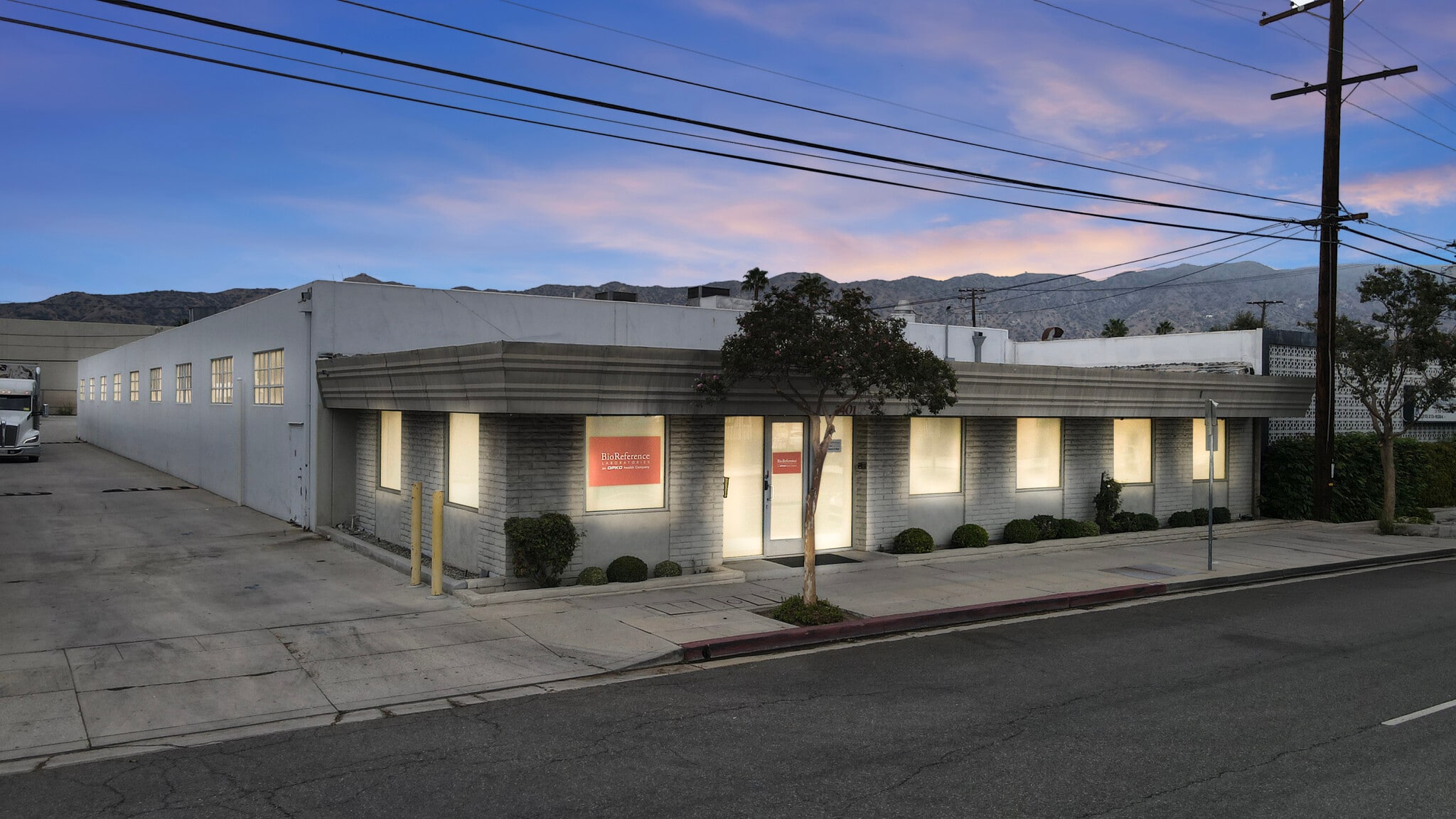 3401 Winona Ave, Burbank, CA for sale Building Photo- Image 1 of 29