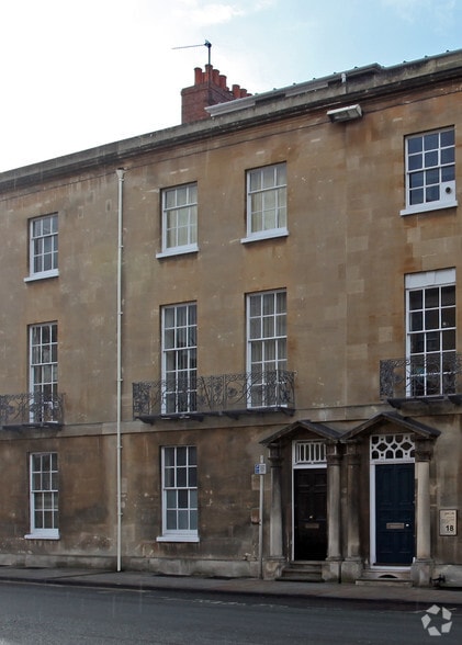 17 Beaumont St, Oxford for sale - Primary Photo - Image 1 of 1