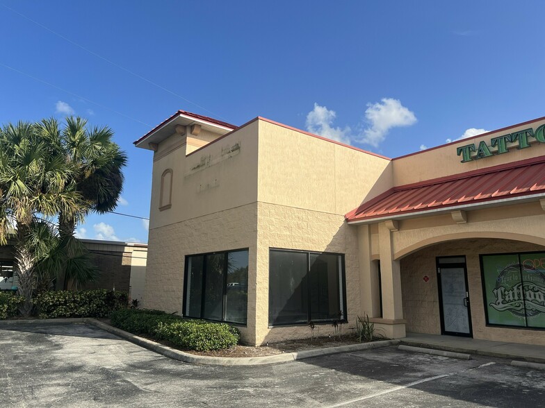 1102-1104 Cypress Gardens Blvd, Winter Haven, FL for rent - Building Photo - Image 2 of 8