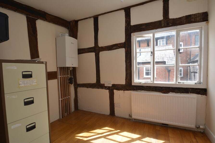 41 A Bridge St, Hereford to rent Building Photo- Image 1 of 13