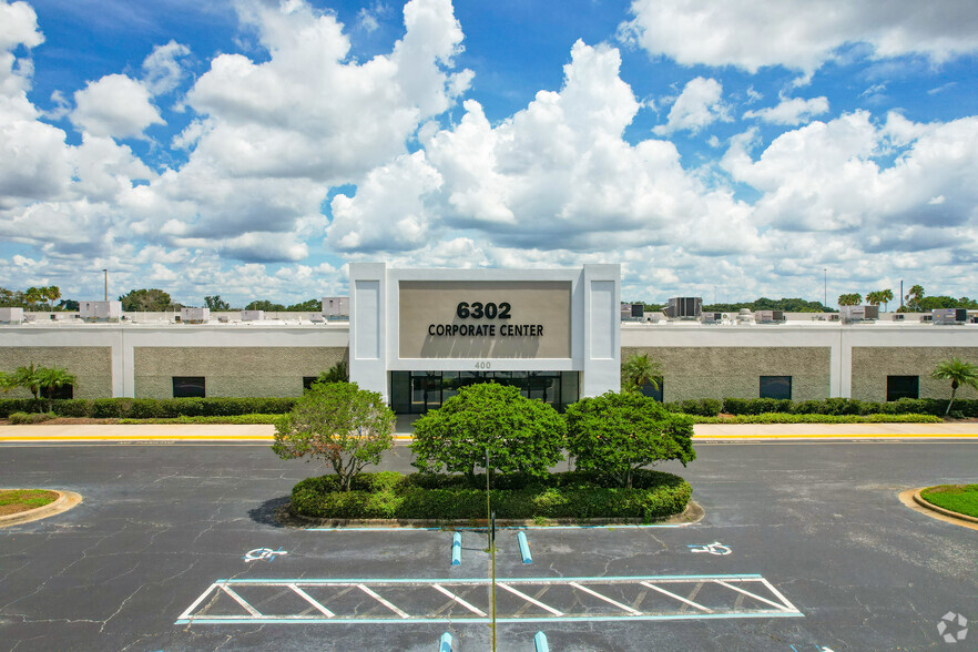 6302 E Dr Martin Luther King Jr Blvd, Tampa, FL for rent - Building Photo - Image 3 of 8