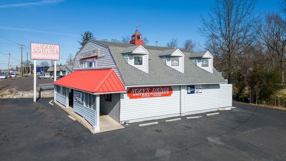 2453 County Line, Line Lexington, PA for sale - Building Photo - Image 1 of 1