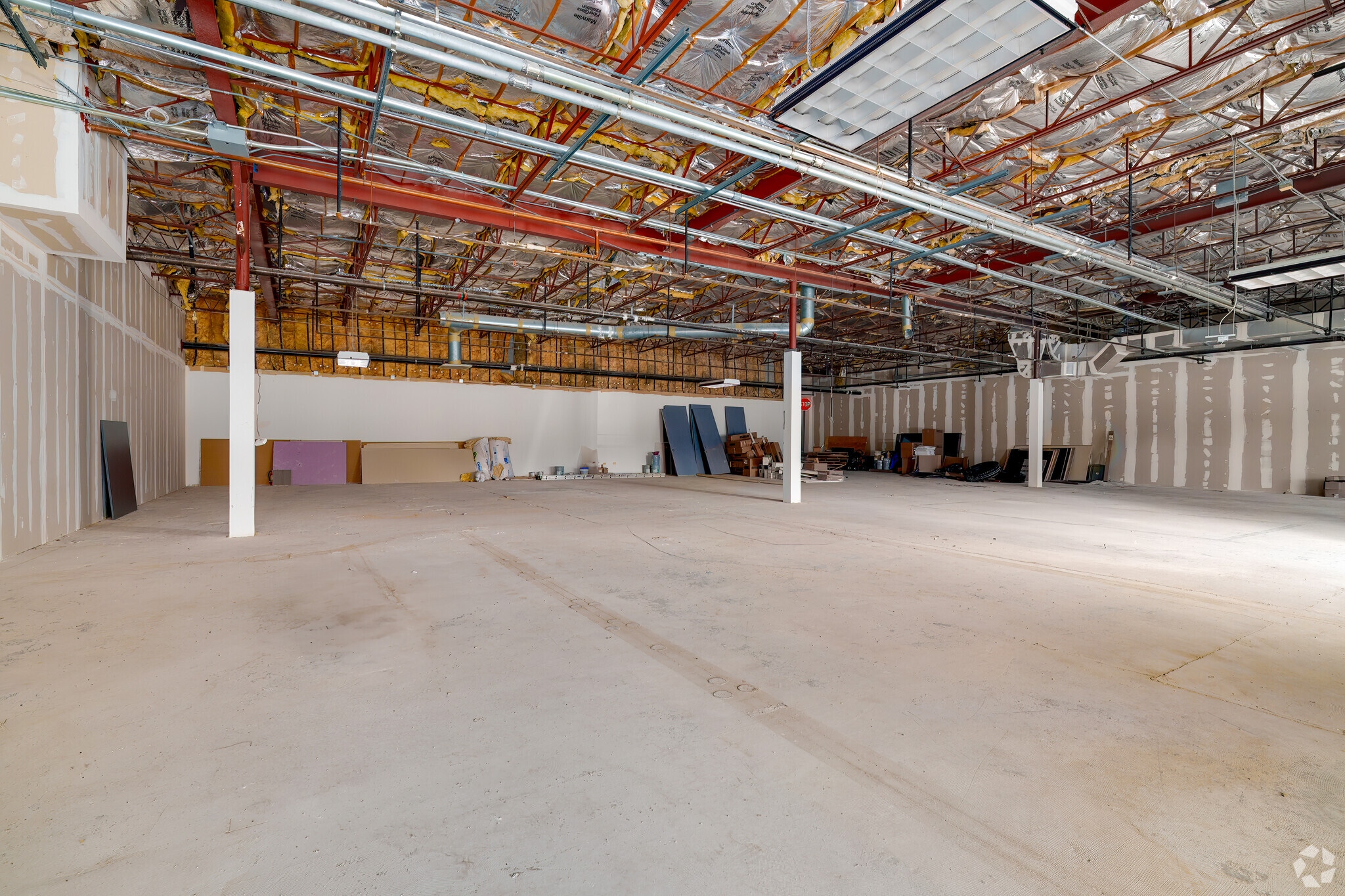 6101 Chancellor Dr, Orlando, FL to rent Interior Photo- Image 1 of 2