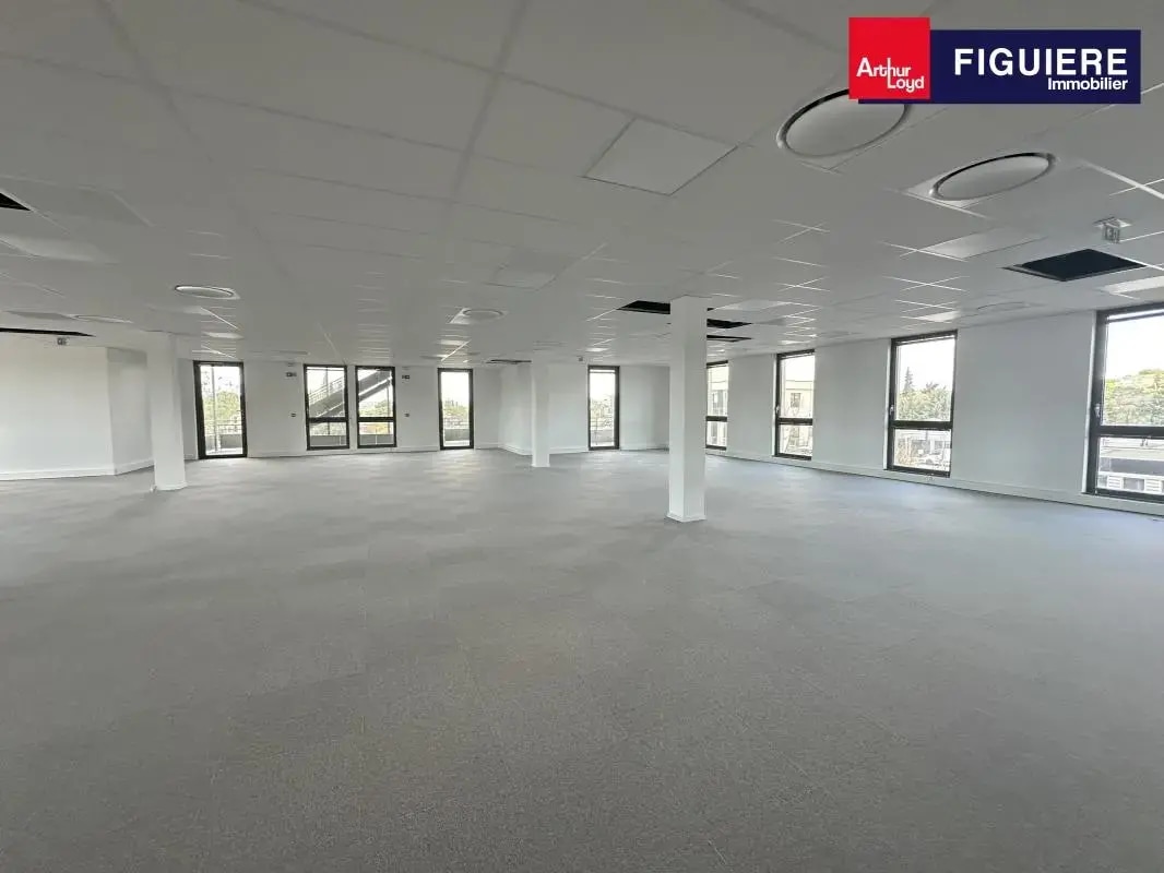 230 Rue Frédéric Joliot Curie, Aix-en-Provence, BDR 13100 - Unit 1.5 -  - Interior Photo - Image 1 of 2