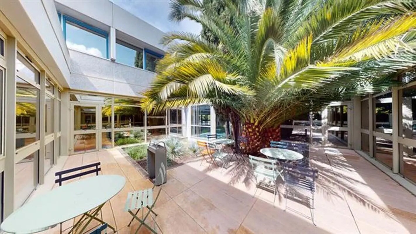 Office in Labège to rent Building Photo- Image 1 of 20