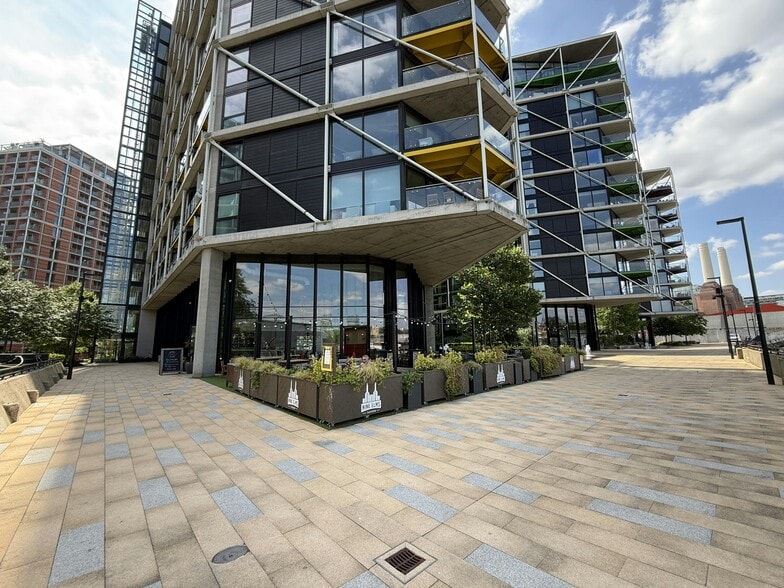 Nine Elms Ln, London for sale - Primary Photo - Image 1 of 11